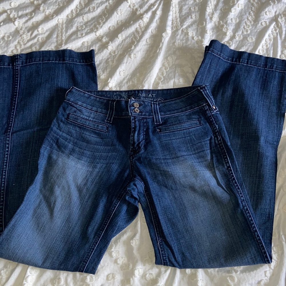 Ariat jeans, size 28, no holes, no stains.